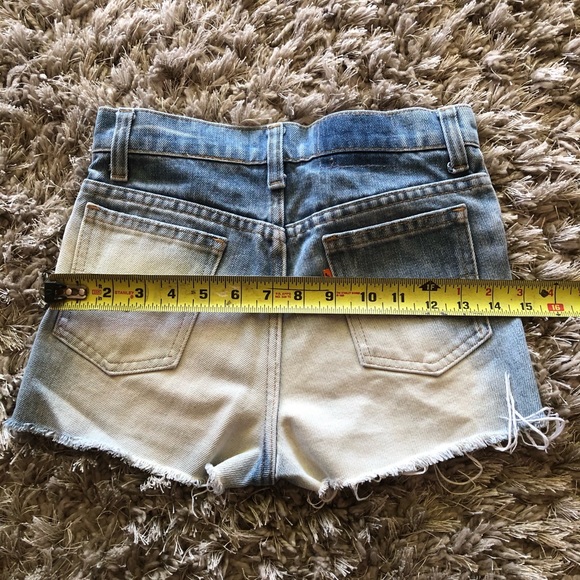 Levi’s short - Picture 7 of 8